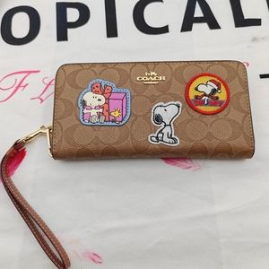 coach wallet NWOT
